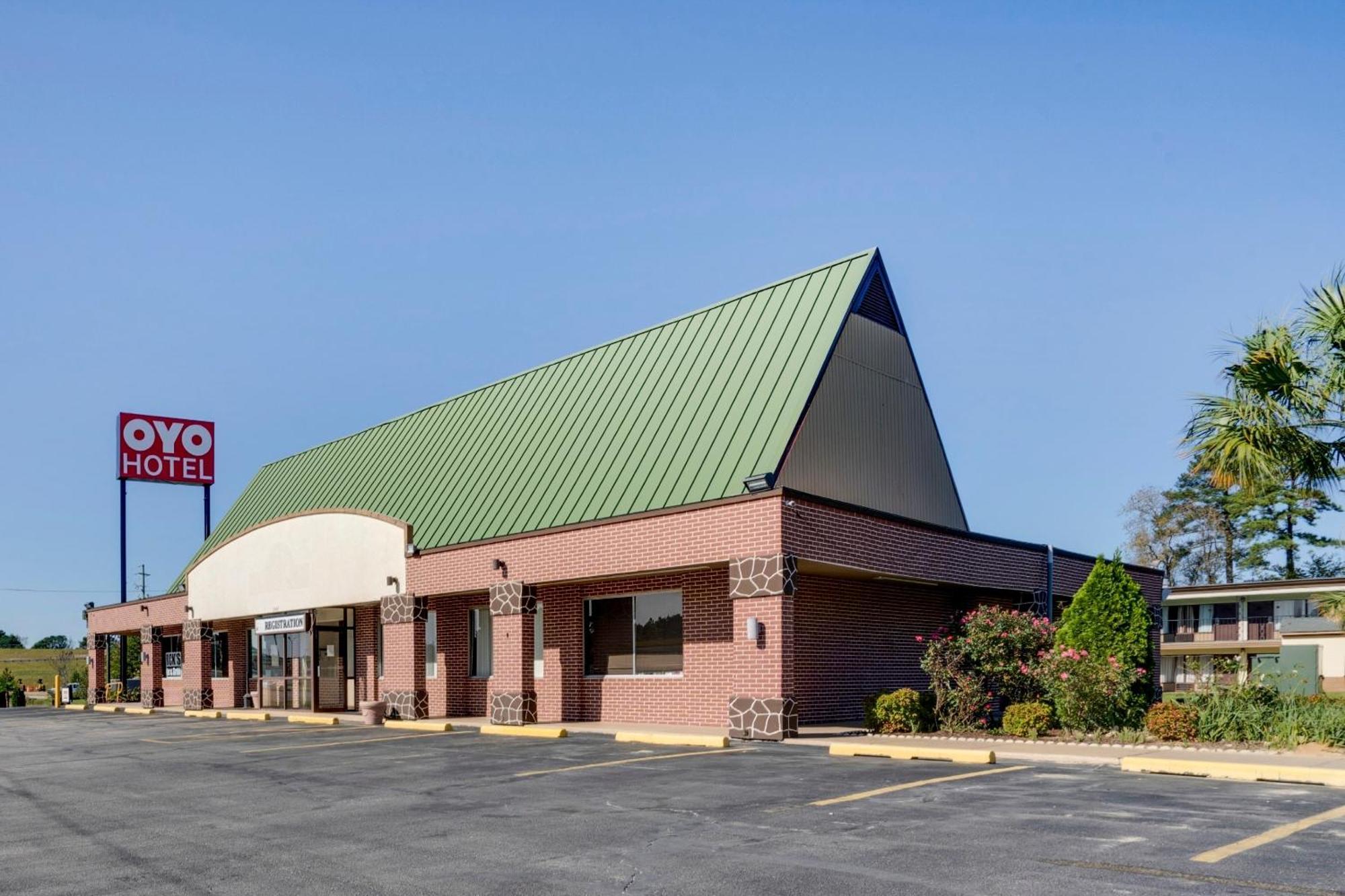 Oyo Hotel Wade/Fayetteville I-95 South Exterior foto